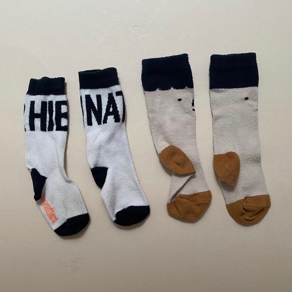 Toddler tiny cotton “hibernation” + face pair of socks - Picture 1 of 1